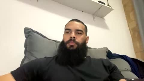 Min online show from February 2, 7:29 am