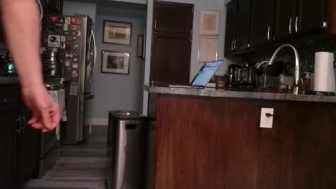 BearTrap3 online show from February 4, 1:02 am