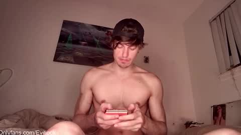 bebe  dust online show from November 16, 2:25 am