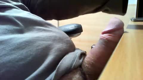 belgianfatcock online show from November 30, 6:37 am