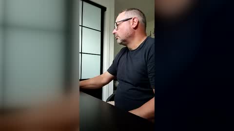 bellequeue19758 online show from June 28, 10:43 am