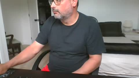 bellequeue19758 online show from June 14, 10:39 am