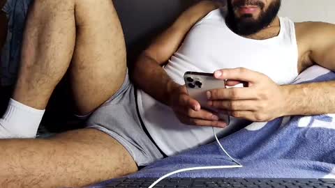 BEN online show from February 1, 2:26 am