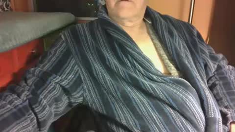 bendrinkin online show from April 11, 9:13 am