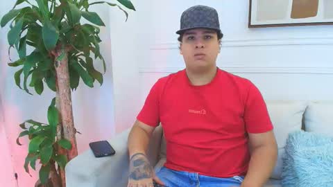 bennett_alejoo online show from November 22, 7:35 pm