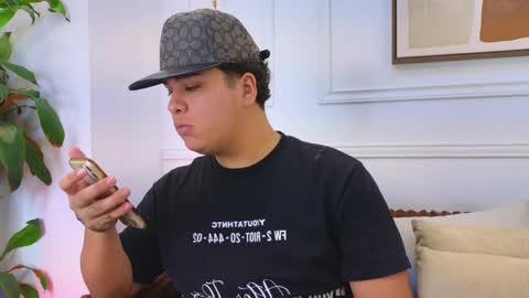 bennett_alejoo online show from March 31, 6:53 pm