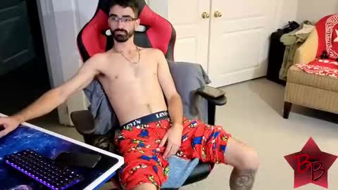 Snapshot of benny_boy95 chatting on September 25, 7:46 pm benny_boy95 online show from September 25, 7:46 pm