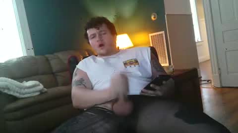 bennymaple online show from February 1, 10:41 pm