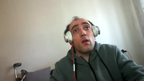 bentish online show from February 16, 10:13 am