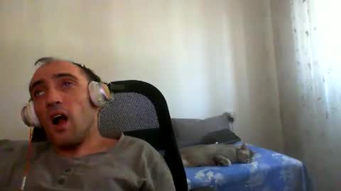 bentish online show from October 13, 10:21 am