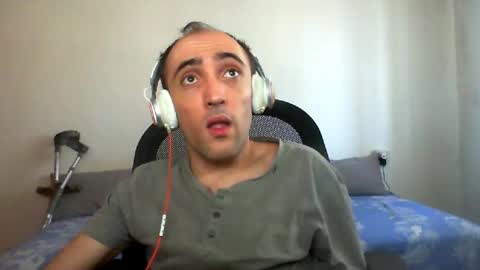 bentish online show from October 15, 11:07 am