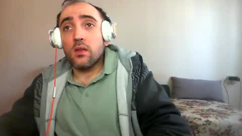 bentish online show from January 2, 9:22 am