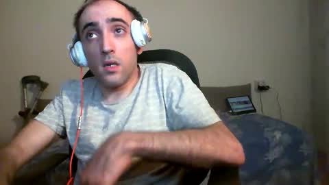 bentish online show from November 8, 2:42 pm