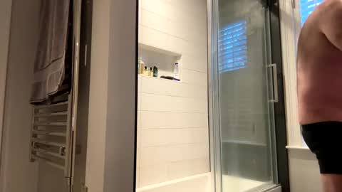 Snapshot of benz10001 chatting on December 2, 12:27 pm benz10001 online show from December 2, 12:27 pm