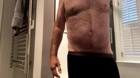 Snapshot of benz10001 chatting on September 20, 1:00 pm benz10001 online show from September 20, 1:00 pm