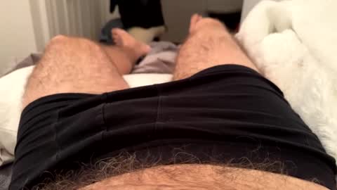 Snapshot of benz10001 chatting on December 15, 6:18 am benz10001 online show from December 15, 6:18 am