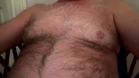 Snapshot of benz10001 chatting on February 24, 12:16 pm benz10001 online show from February 24, 12:16 pm