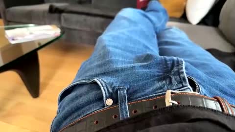 Snapshot of benz10001 chatting on February 23, 2:54 pm benz10001 online show from February 23, 2:54 pm