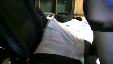 Berk000 online show from December 17, 11:39 am