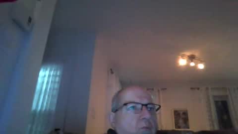 bernard1102 online show from January 17, 11:38 am