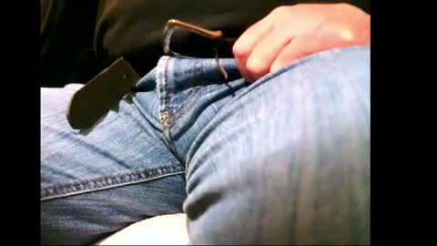 bernardo1968 online show from November 25, 7:05 pm