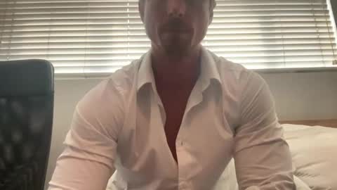 Bestcoast3579 online show from March 4, 9:00 pm