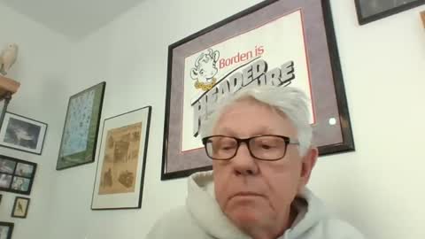 Snapshot of bestshot1951 chatting on December 12, 1:49 pm bestshot1951 online show from December 12, 1:49 pm
