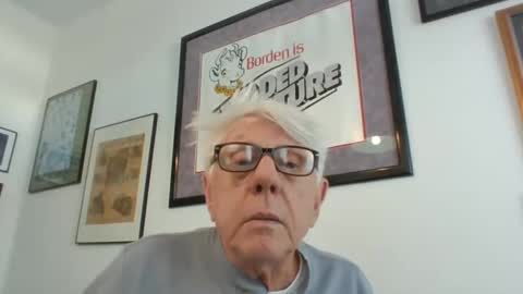 Snapshot of bestshot1951 chatting on December 3, 6:17 pm bestshot1951 online show from December 3, 6:17 pm