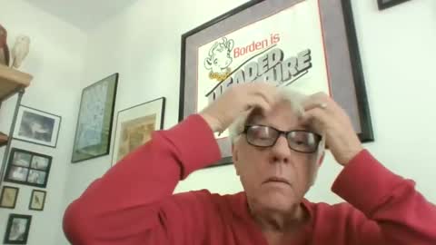 Snapshot of bestshot1951 chatting on December 29, 4:30 pm bestshot1951 online show from December 29, 4:30 pm