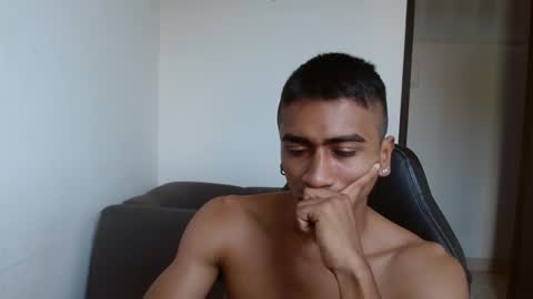 BAYRON online show from February 14, 9:10 pm