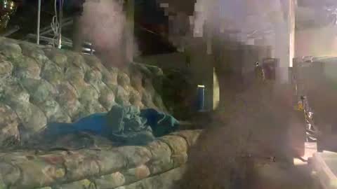 Snapshot of biffpowbang chatting on October 15, 7:21 pm biffpowbang online show from October 15, 7:21 pm