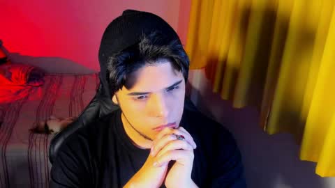 Logan Sprouse online show from March 26, 11:42 pm