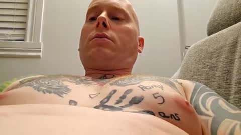 big_mat1988 online show from March 31, 11:17 pm