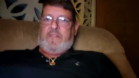 bigal9816192 online show from October 24, 2:24 am