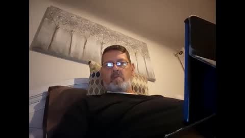 bigal9816192 online show from February 25, 6:25 am