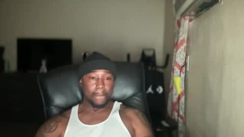 Snapshot of bigbackwoodcali chatting on February 19, 8:31 pm bigbackwoodcali online show from February 19, 8:31 pm