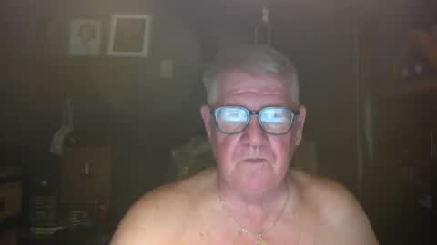 bigbeerdrinker online show from April 13, 5:08 am