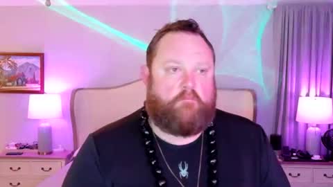 Bigboi1o11 online show from November 1, 6:28 am