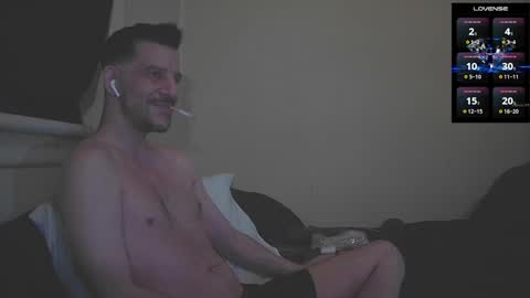 Jon - Im Straight online show from October 13, 5:24 am