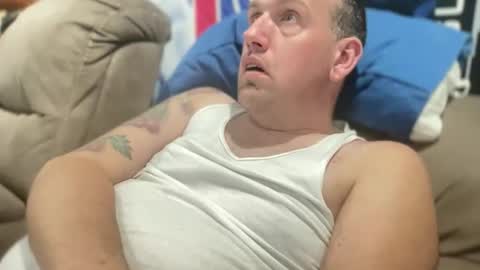 bigcocksuckingslut online show from December 2, 2:03 am