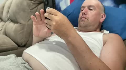 bigcocksuckingslut online show from June 12, 1:42 pm