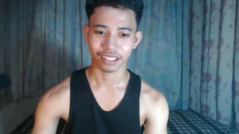 bigcockyummysexjosh online show from April 12, 11:55 am