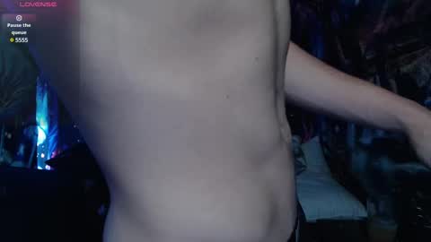 Bigd Pleasure House online show from December 8, 3:10 am