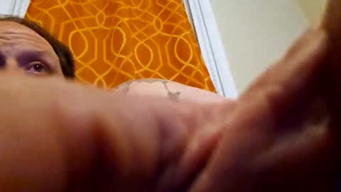 bigdaddy19891776 online show from October 22, 7:34 am