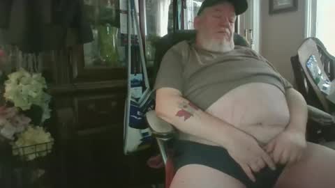 BigDaddyBear online show from February 21, 5:25 pm