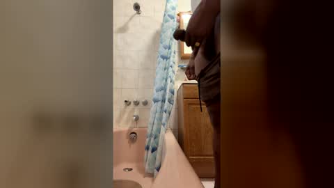 bigdick4066595 online show from February 22, 12:39 pm