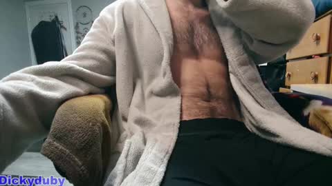 George Forest Dickyduby on all Socials online show from November 11, 4:06 am