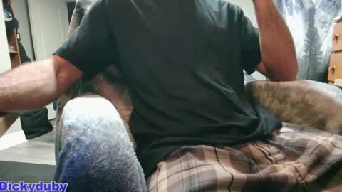 George Forest Dickyduby on all Socials online show from October 18, 1:21 am