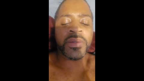 bigdikk1054 online show from April 8, 5:19 am