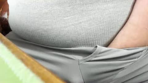 bigdude0162 online show from February 13, 8:24 pm